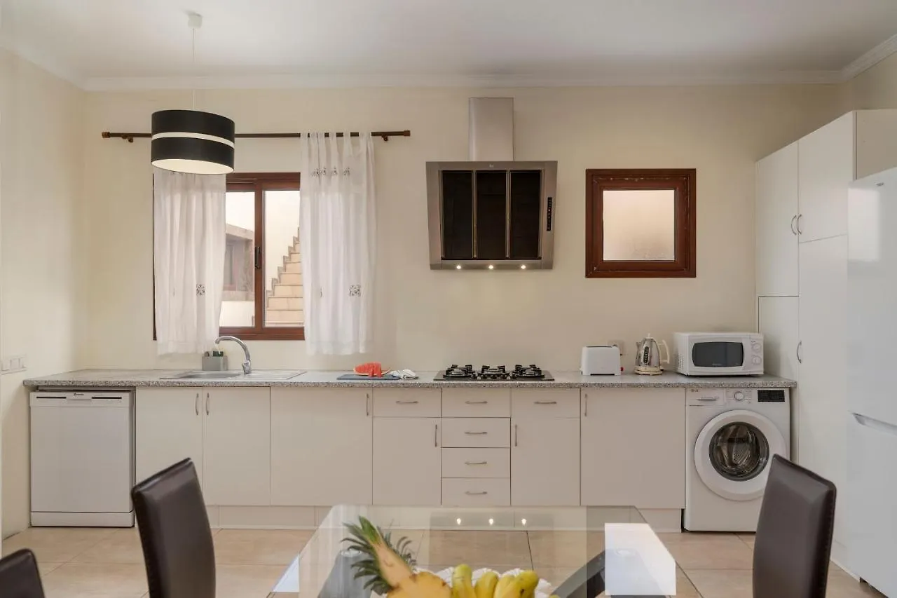 Semesterbostad Villa Areal Porto Santo - By An Island Apart
